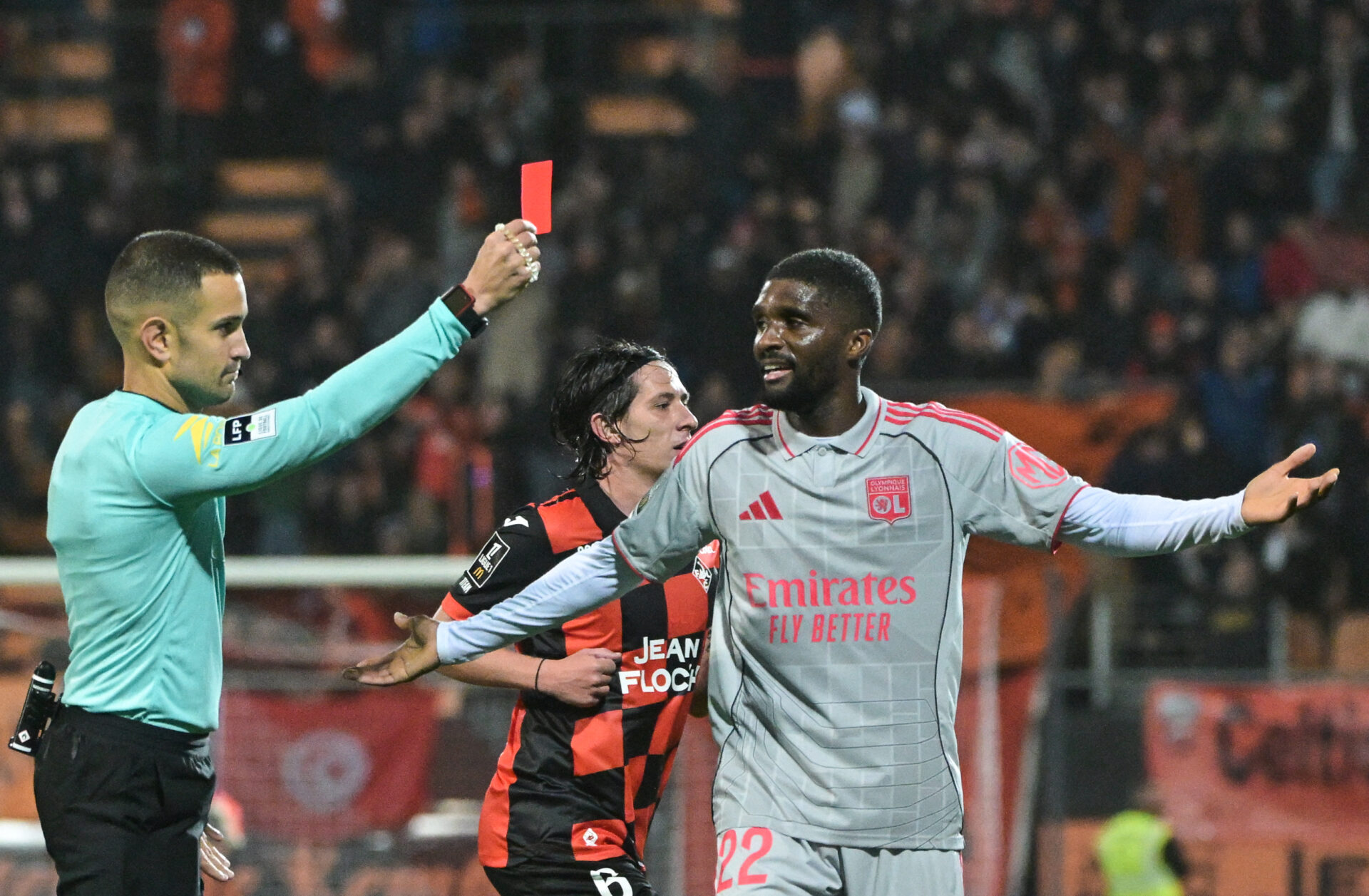 
		Commentaires sur Avec cinq expulsions, l’OL va devoir se calmer en 2026 par cavegone		