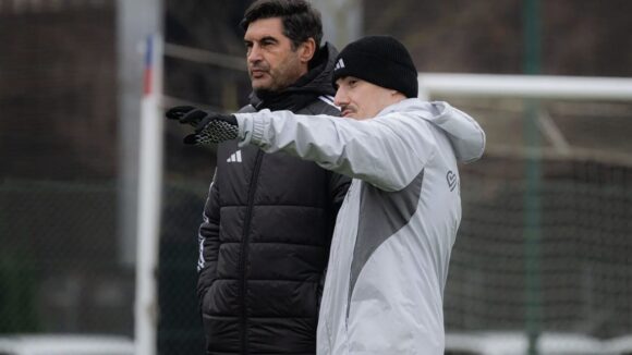 Paulo Fonseca et Adrien Tarascon à l'entraînement de l'OL