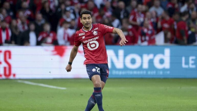 Benjamin André sous les couleurs du LOSC, lors de la rencontre face à l’Olympique de Marseille