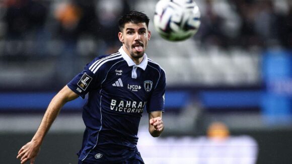 Thibault De Smet, défenseur du Paris FC