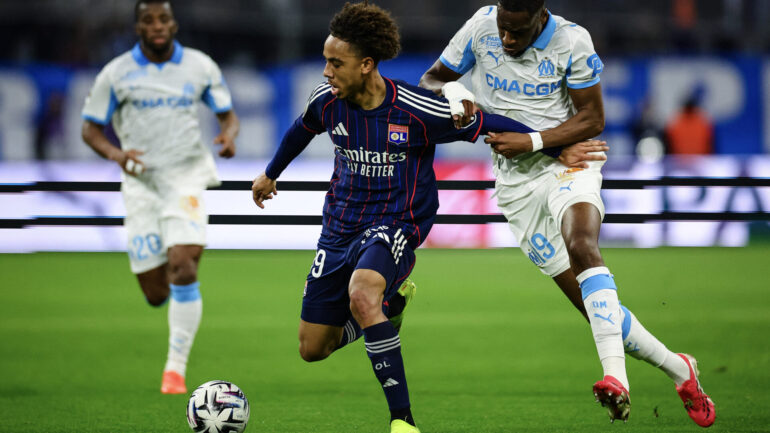 Noah Nartey lors d'OM - OL