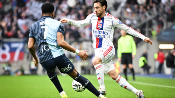 Nicolas Tagliafico (OL) face à Loïc Nego (Le Havre)