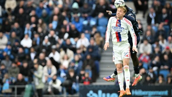 Adam Karabec lors du match Le Havre - OL