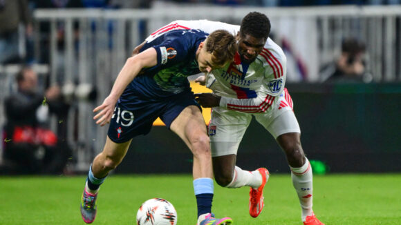 Clinton Mata lors d'OL - Celta