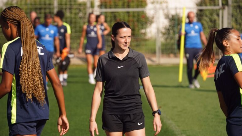 Charlène Laur, arbitre de Première Ligue