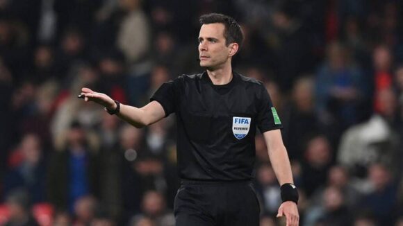 Erik Lambrechts, arbitre belge de Celta - OL