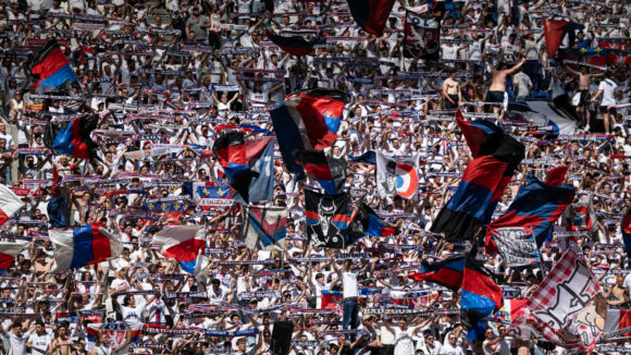 Les supporters de l'OL contre Auxerre