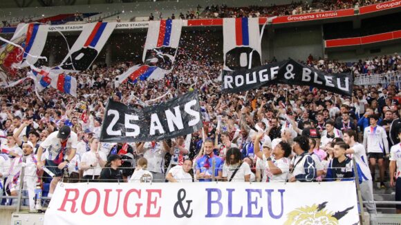 Amicale des Rouge et Bleu au Parc OL