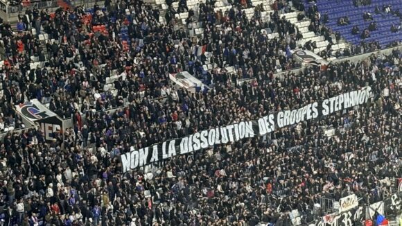 La banderole du Virage Nord pour les supporters de Saint-Etienne lors d'OL - Lorient