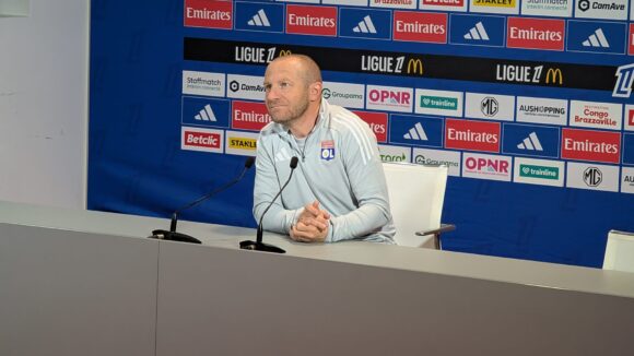 Florent Balmont, entraîneur des U18 de l'OL en Coupe Gambardella