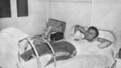 Fleury Di Nallo après sa blessure à la jambe avec l'OL en 1968