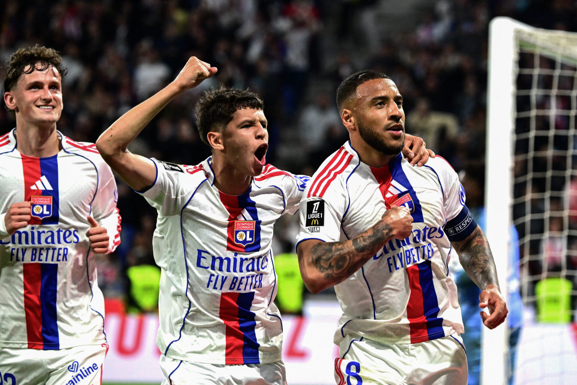 
		Commentaires sur L'OL roule sur Rennes (4-0) et grimpe provisoirement à la 2e place par cavegone		