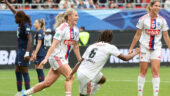 Lindsey Heaps célebre son but lors de PSG - OL Lyonnes