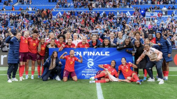 Les joies des joueuses d'OL Lyonnes qualifiées en finale de Première Ligue