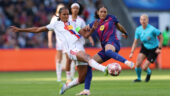 Salma Paralluelo face à Wendie Renard lors de FC Barcelone - OL Lyonnes
