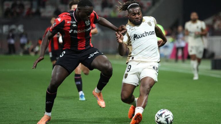Allan Saint-Maximin lors de Nice - Lens