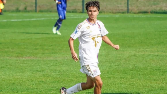 Baptiste Monveneur, milieu passé par l'OL Académie