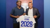 Melvyn Otobo a signé son premier contrat professionnel avec l'OL