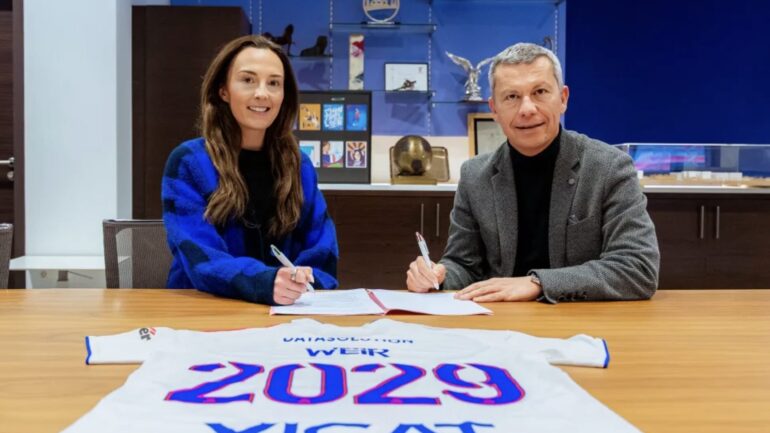 Caroline Weir s'engage jusqu'en 2029 avec OL Lyonnes