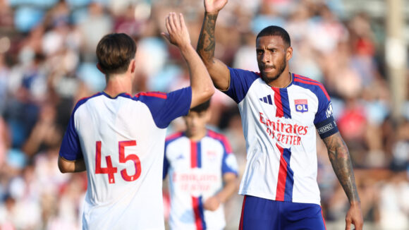 Corentin Tolisso avec Rémi Himbert lors d'OL - Servette FC