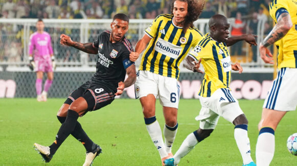 Matteo Guendouzi (Fenerbahçe) face à Corentin Tolisso (OL)
