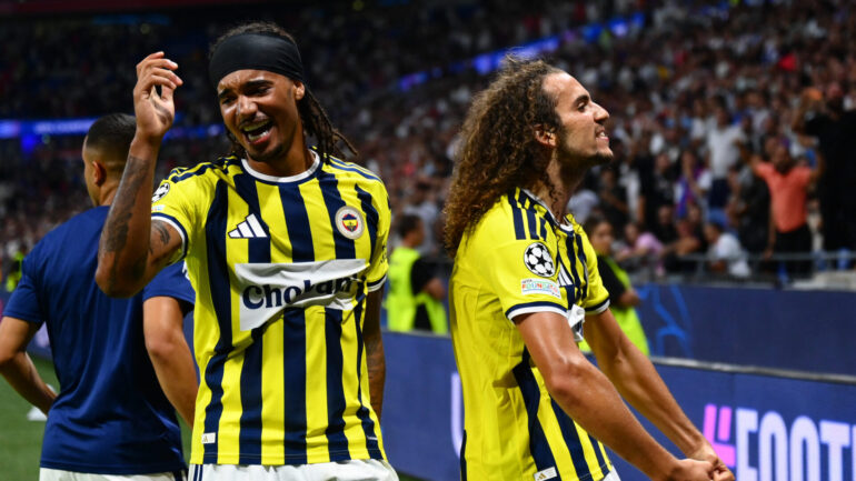 Matteo Guendouzi lors d'OL - Fenerbahçe
