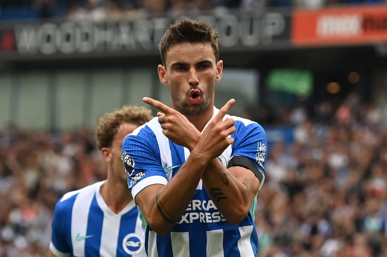 
		Commentaires sur Mercato : l'OL cité parmi les clubs intéressés par Matt O'Riley (Brighton) par Lyonniste		
