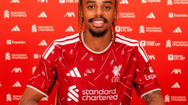 Bradley Barcola a signé à Liverpool