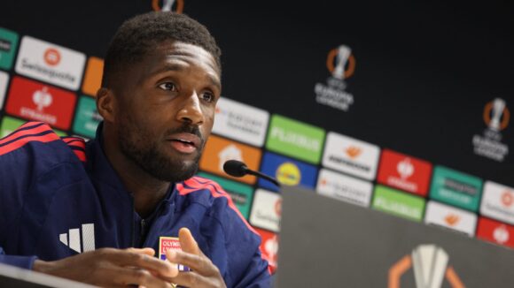 Clinton Mata lors de la conférence de presse d'avant-match Anderlecht - OL