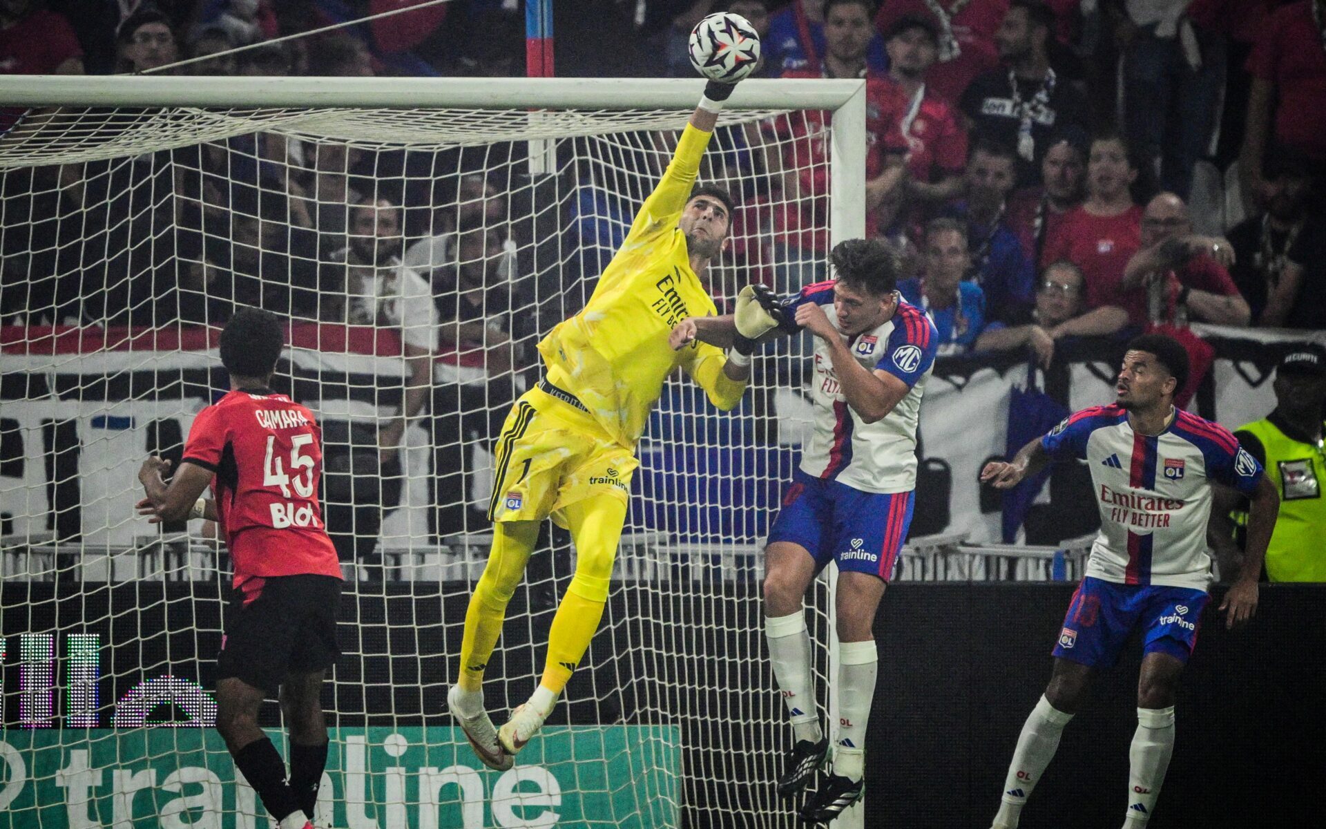 
		Commentaires sur OL - Ligue 1 : Dominik Greif peu sollicité mais efficace par Poupette38		