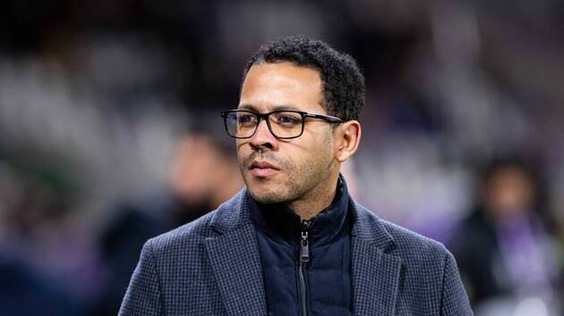 Liam Rosenior, entraîneur du Paris FC