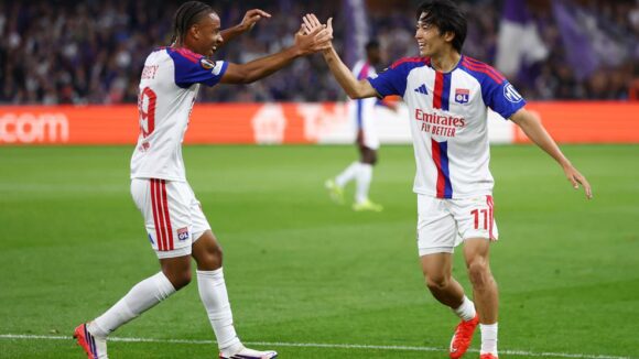 Noah Nartey et Keito Nakamura lors d'Anderlecht - OL