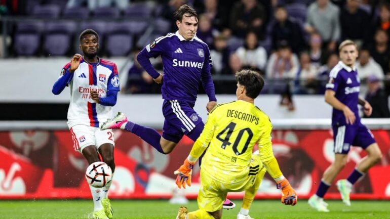 Rémy Descamps lors d'Anderlecht - OL