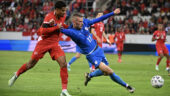 Zachary Athekame lors de Suisse - Slovénie