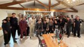 Les joueurs de l'OL réunis au restaurant, à l'initative de Moussa Niakhaté